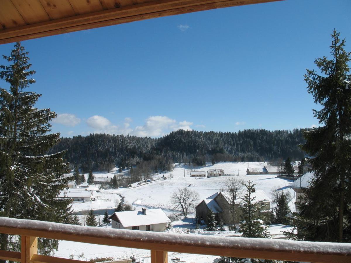 NanchezLes Loges Du Jura 4 Etoiles公寓 外观 照片