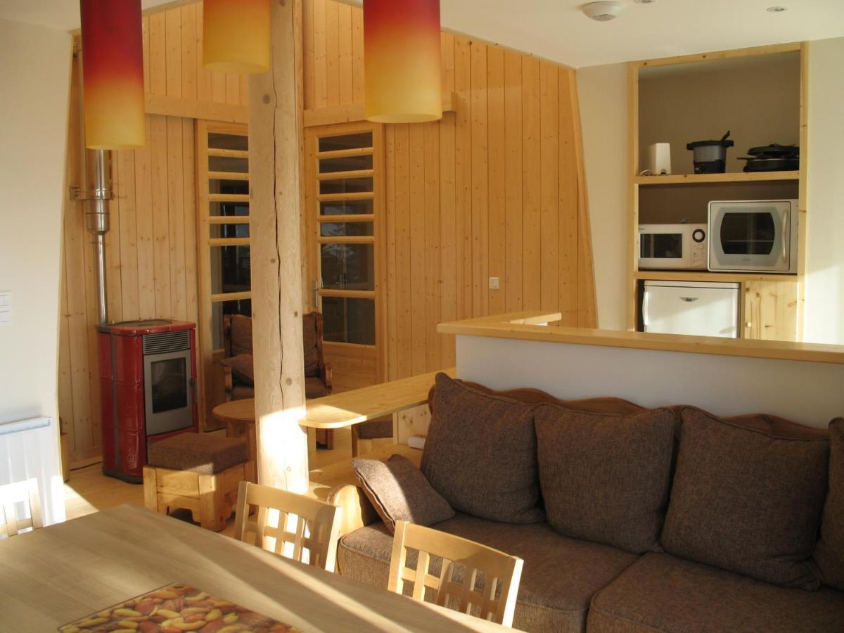 NanchezLes Loges Du Jura 4 Etoiles公寓 外观 照片